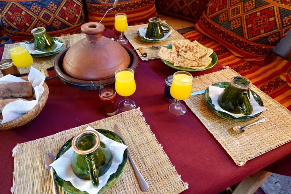 Chigaga Desert Camp M'Hamid Zewnętrze zdjęcie